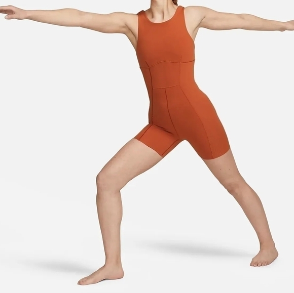 Nike Yoga Dri-Fit Luxe Jumpsuit XL Brand New with Tags - Picture 3 of 13